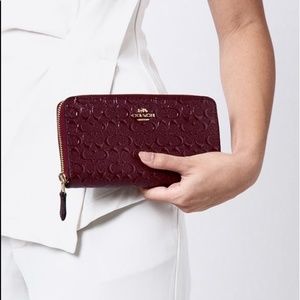 Coach Debossed Accordion Zip Wallet - Brand New